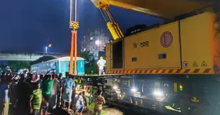 কর্ণফুলী এক্সপ্রেসের লাইনচ্যুত বগি উদ্ধার, সাড়ে ৪ ঘণ্টা পর স্বাভাবিক চলাচল